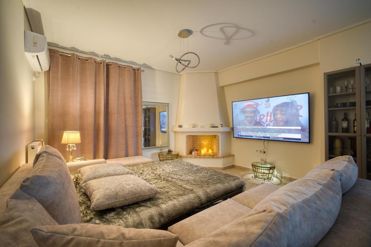Sea & Mountain Apartment Close To Port And City Lávrion Zewnętrze zdjęcie
