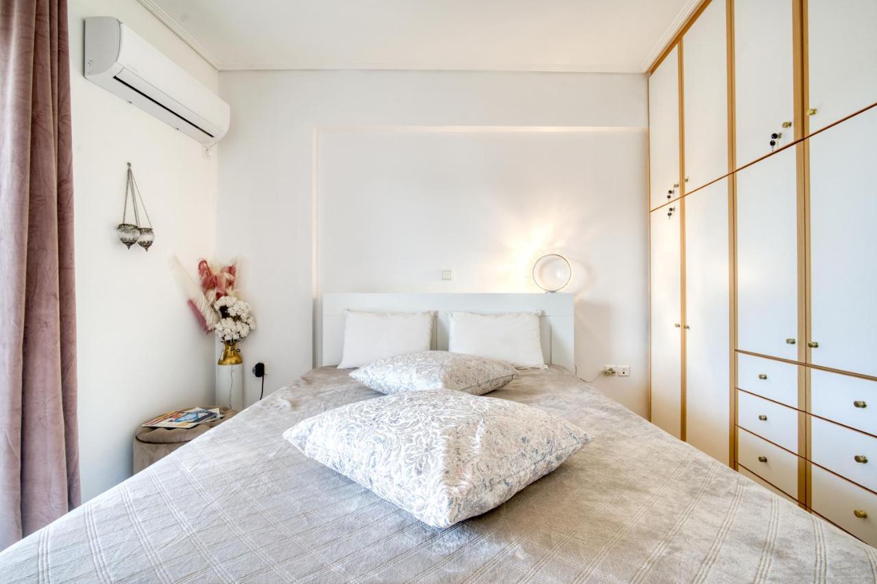 Sea & Mountain Apartment Close To Port And City Lávrion Zewnętrze zdjęcie