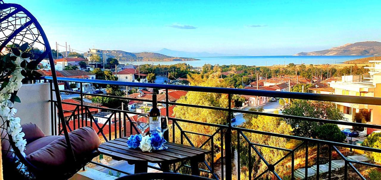 Sea & Mountain Apartment Close To Port And City Lávrion Zewnętrze zdjęcie